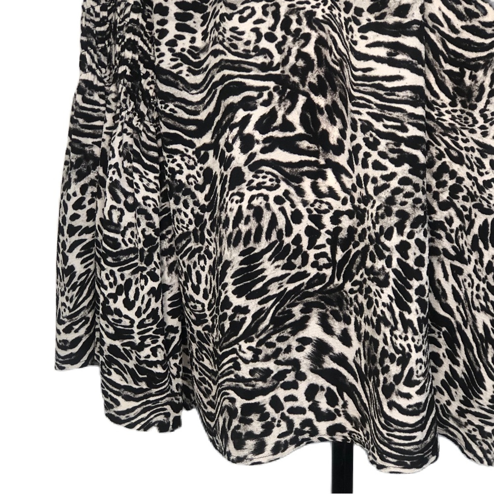 MICHAEL Michael Kors Animal Print Pattern Long Bell Sleeve Blouse/Tunic Sz 3X - Picture 10 of 15